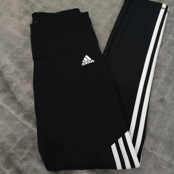NWOT Women's Adidas Black and White Striped Leggings - Picture 1 of 3